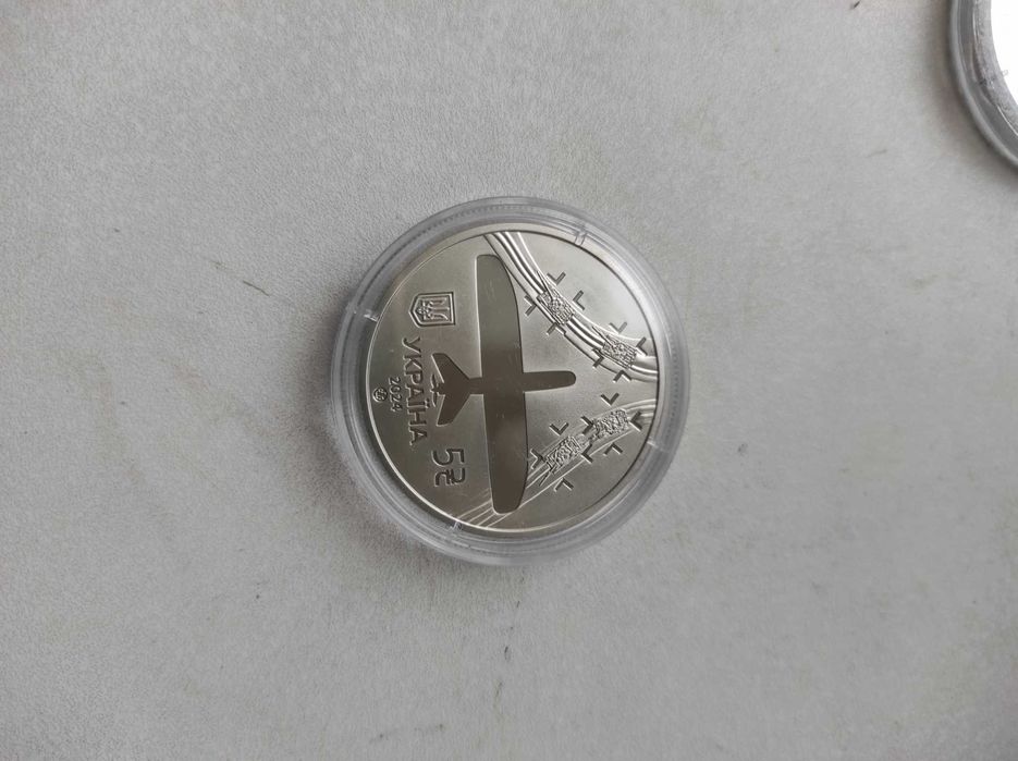 Продам монети срібна зозулька. лелека, медалі міста