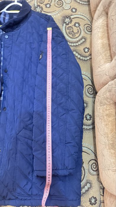 Продам чоловічу стьобану куртку батал