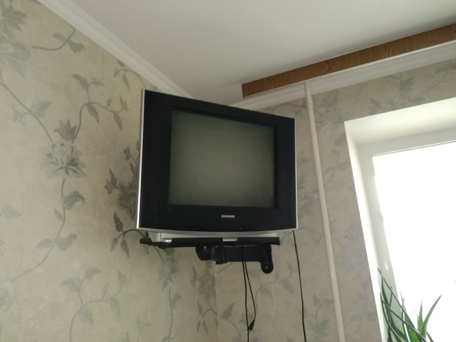 Продам трубочний телевізор Samsung 21 дюйм