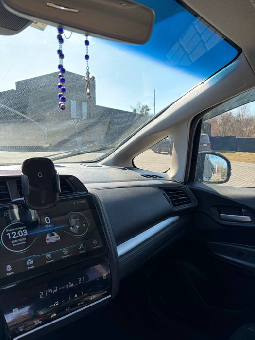 Honda Шатл гибрид, 2018г.