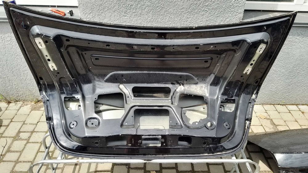 Кришка багажника Mercedes E-Class W214 2024 після ремонту