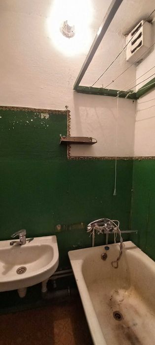 Продаж 2 кім квартири в с. Копанки 52 м2