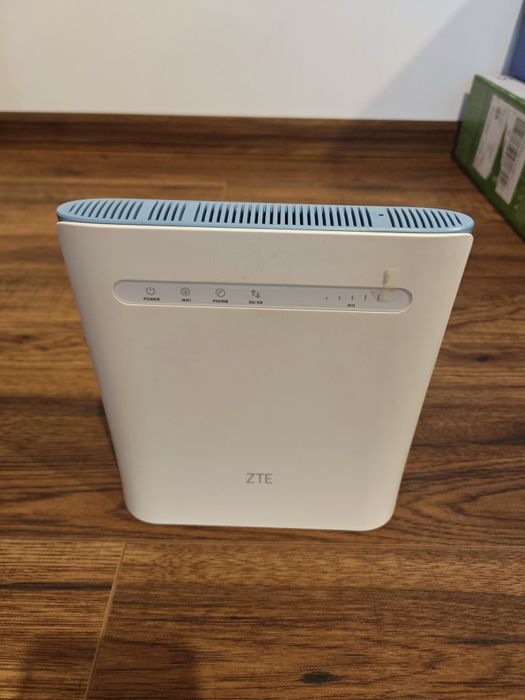 Router ZTE MF286D