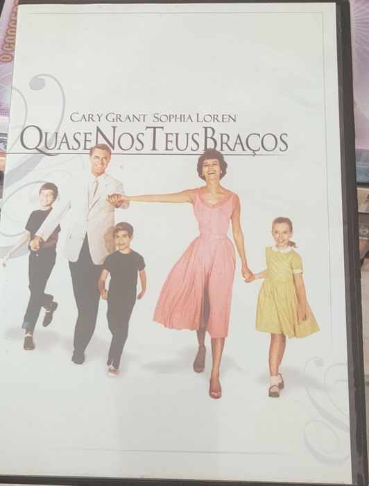 Quase nos teus braços com Sophia Loren e Cary Grant