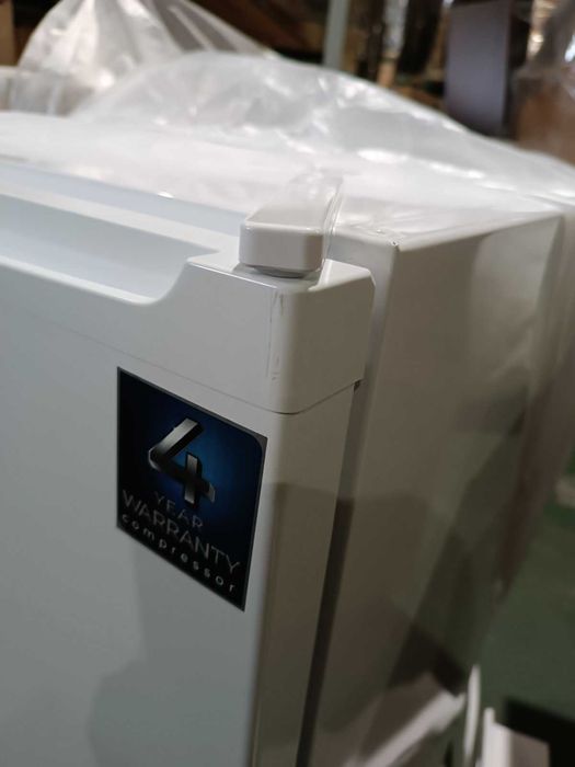 Холодильник Vestfrost CMR085W