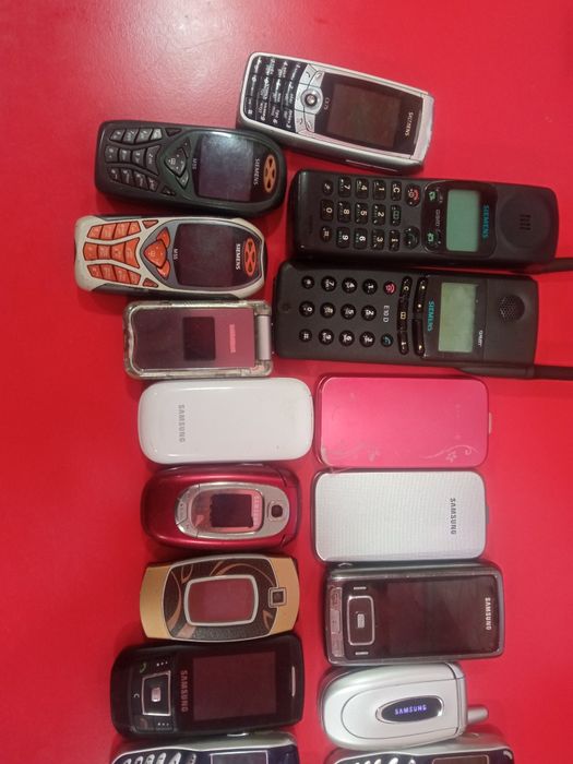 Телефон Samsung c3520