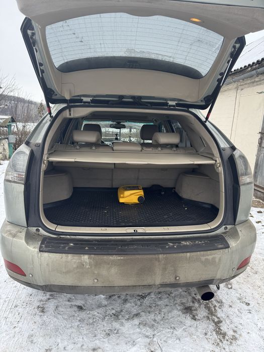 Продам Lexus RX400h