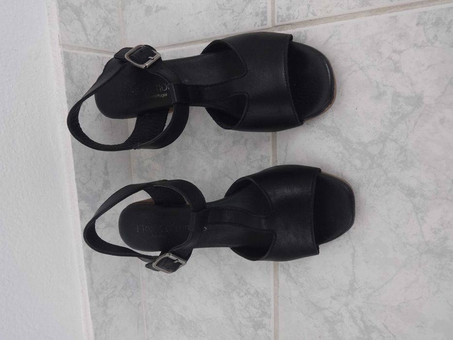 Sandálias Pretas Gama Conforto