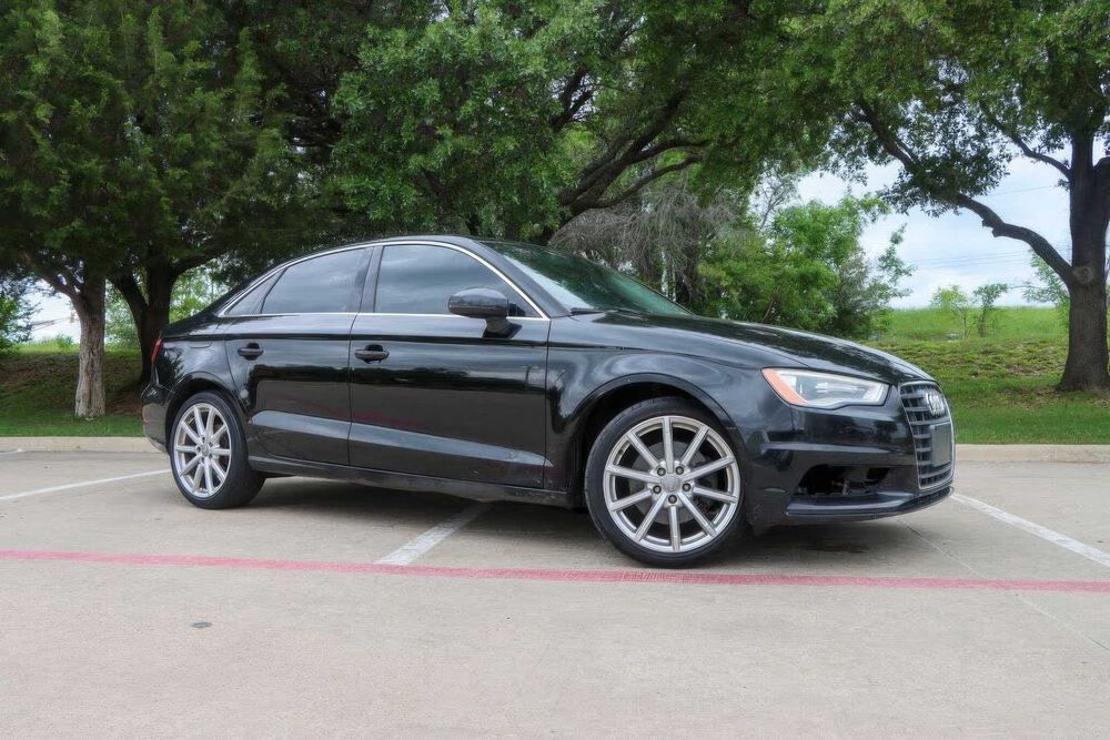 Audi A3 Premium      2015