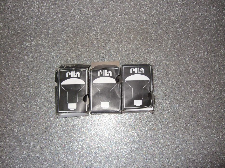 Żarówka reflektor R80 100W E27 POLAMP - PIŁA - Mat