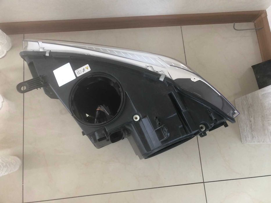 Купити Оптика передня права, фари BMW X5 F15 , європа