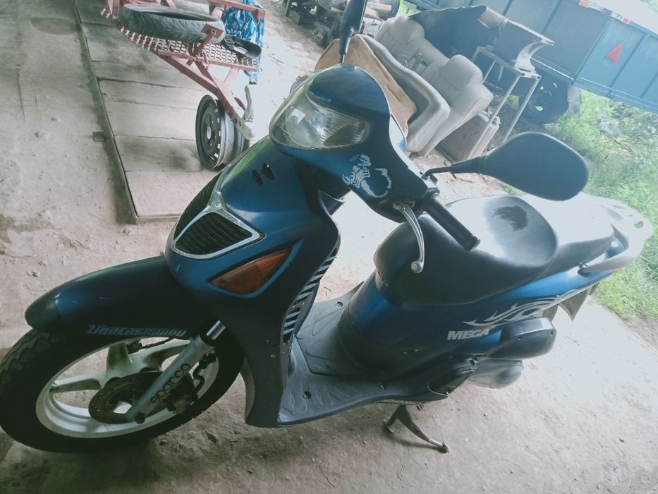 Скутер honda sh150