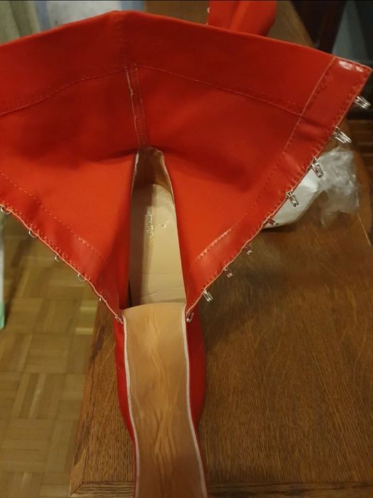 Piękne kozaczki / buty na obcasie