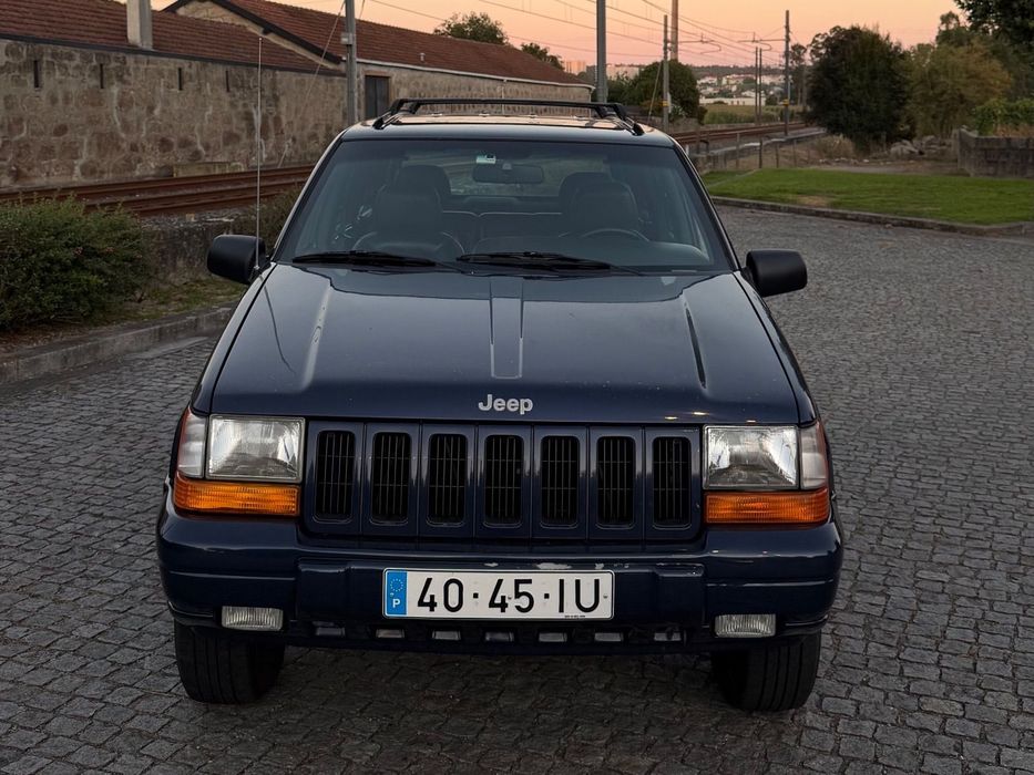 Jeep Grand Cherokee 2.5 TD Official