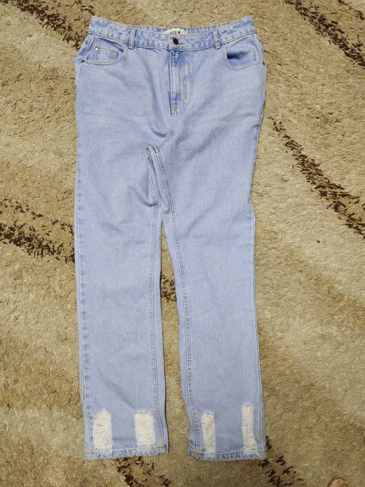 Джинсы фирмы  Denim