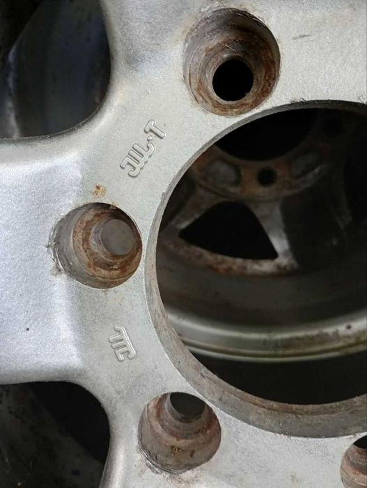 Диски з резиною R15 4 шт на Mitsubishi Pajero / Toyota Hilux