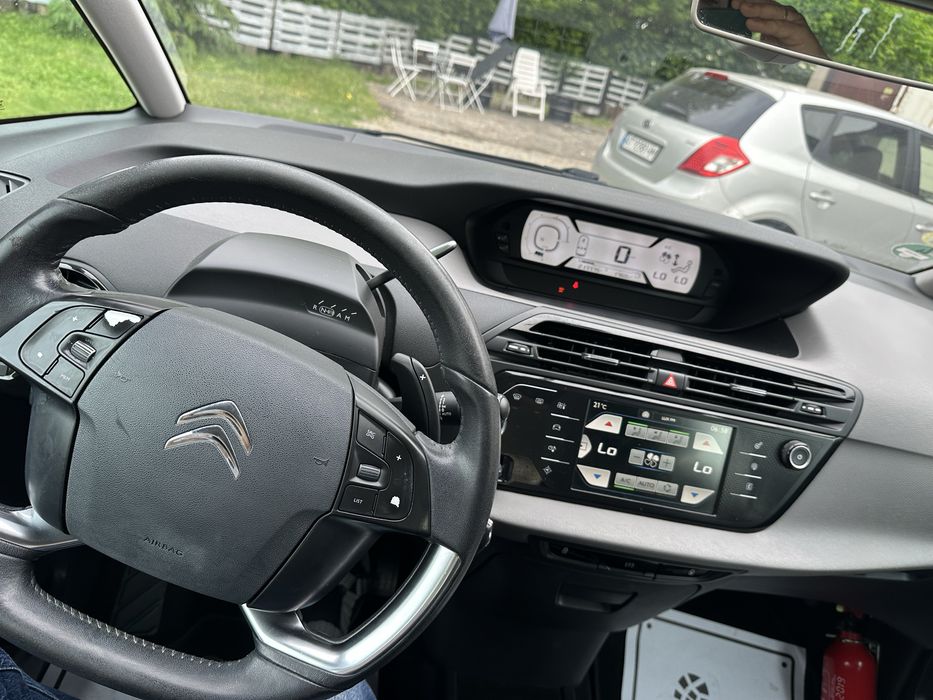 Citroen picasso.