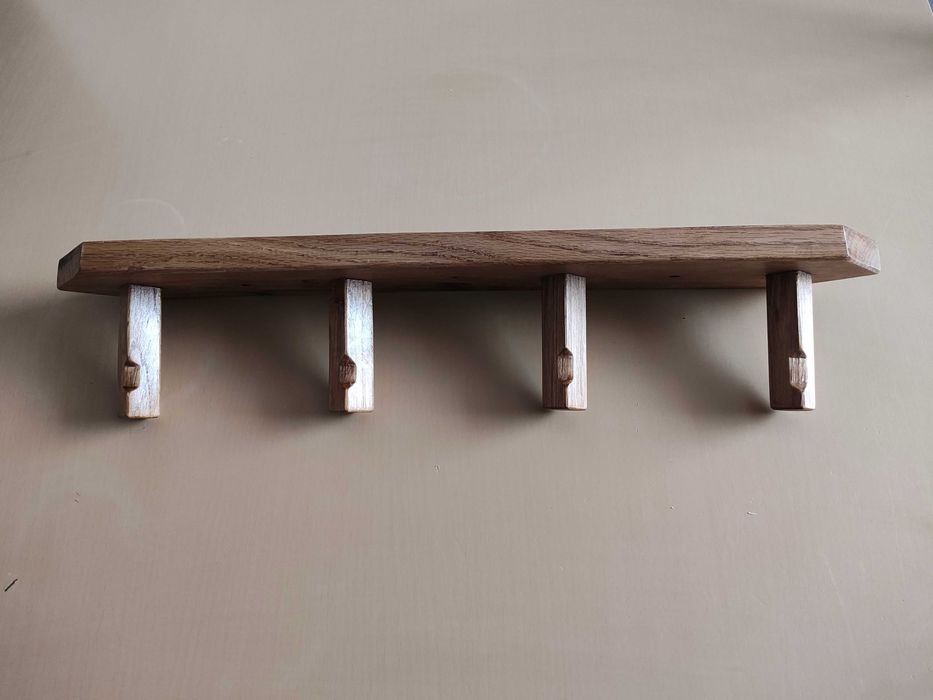 Wieszak ścienny do przedpokoju dębowy