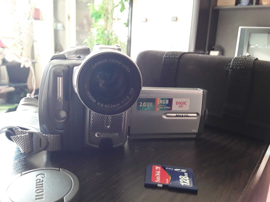 Відео камера cenon