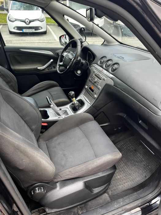 Ford S Max de empresa