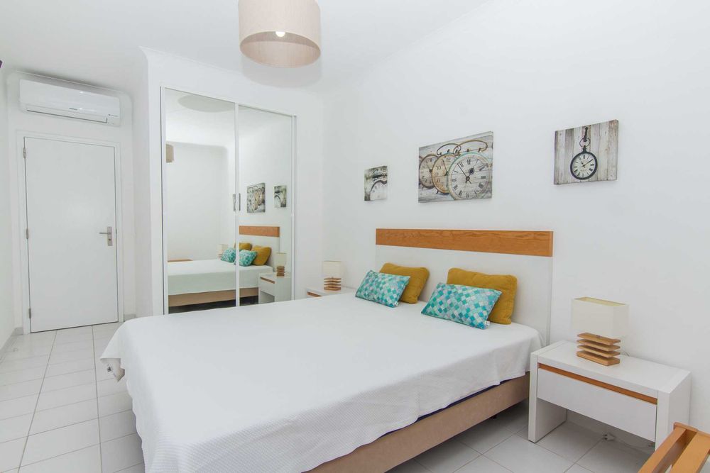 T 1  Praia da Rocha, Vista Mar, Garagem e piscina - LD