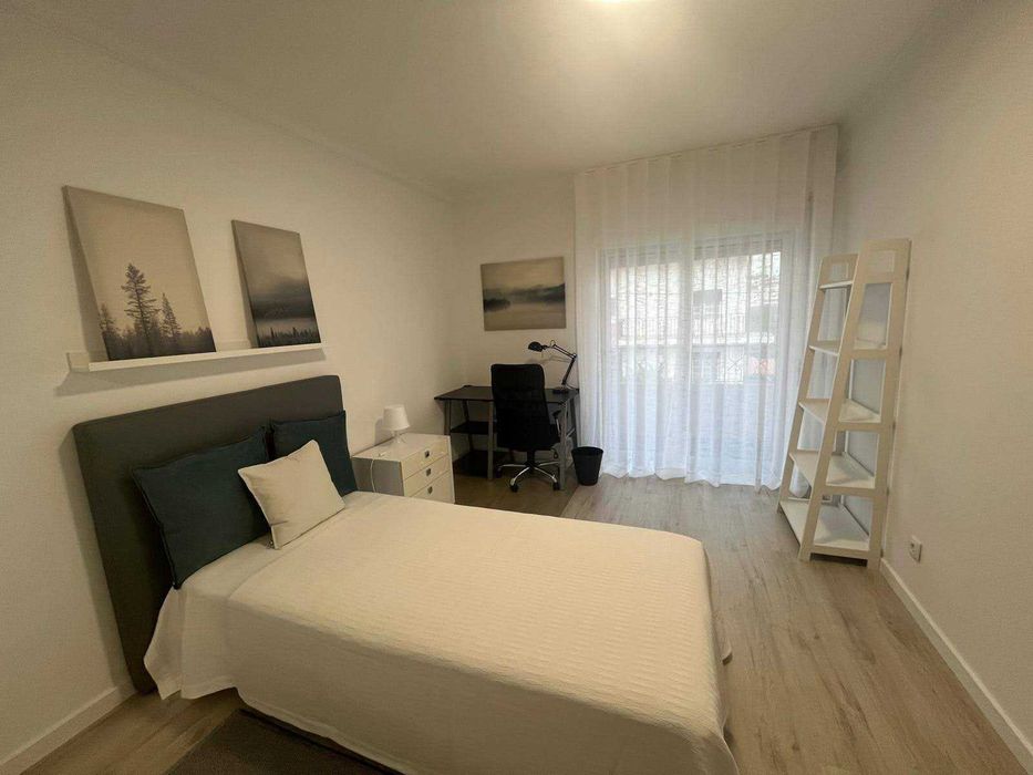 Quartos para arrendar a estudantes em apartamento na Rua do Pinhal n.º 4, São Martinho do Bispo, Coimbra