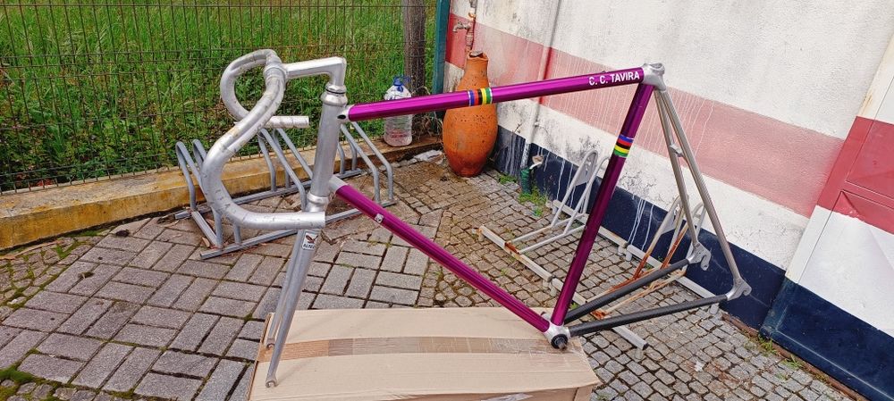 Bicicletas e quadros bicicletas vintage