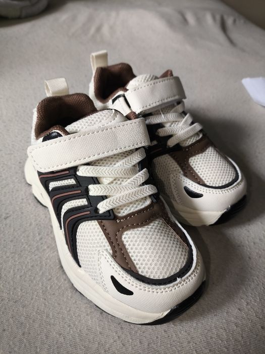 Buty sportowe dla dziecka