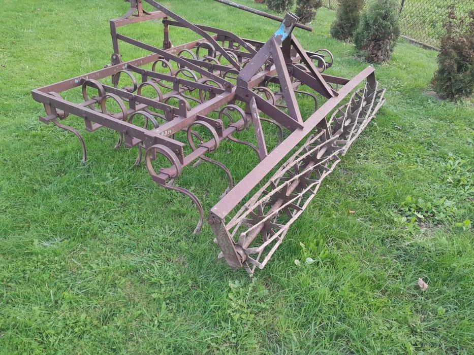 Agregat uprawowy cienkie łapy