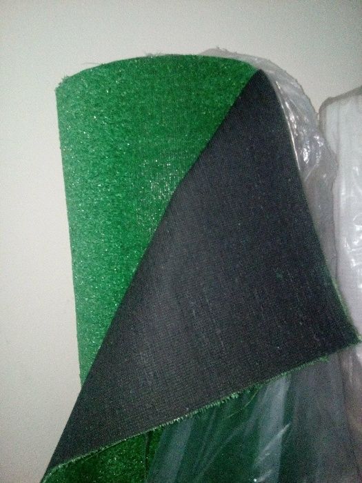 Rolo de relva sintética