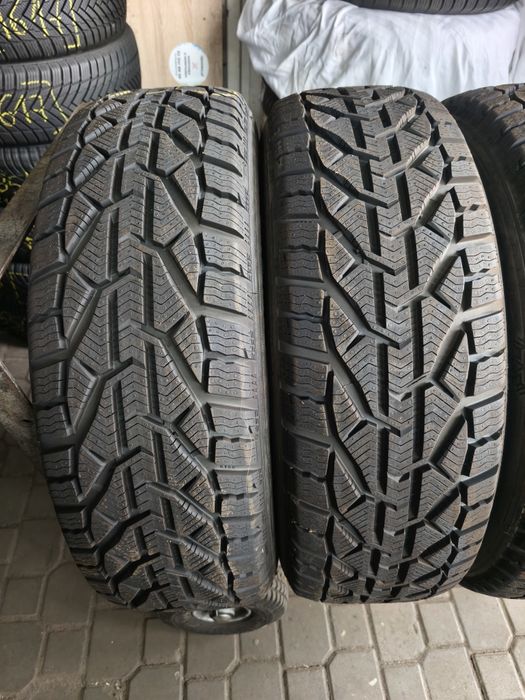 [655] 4 szt. NOWE Kormoran Snow 225/65/17 102H