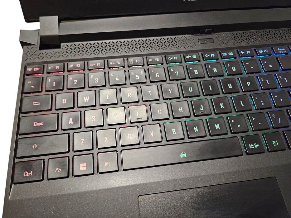 Laptop gamingowy Gigabyte Aorus 5 i7 12th RTX 3070 1 TB SSD 16GB RAM