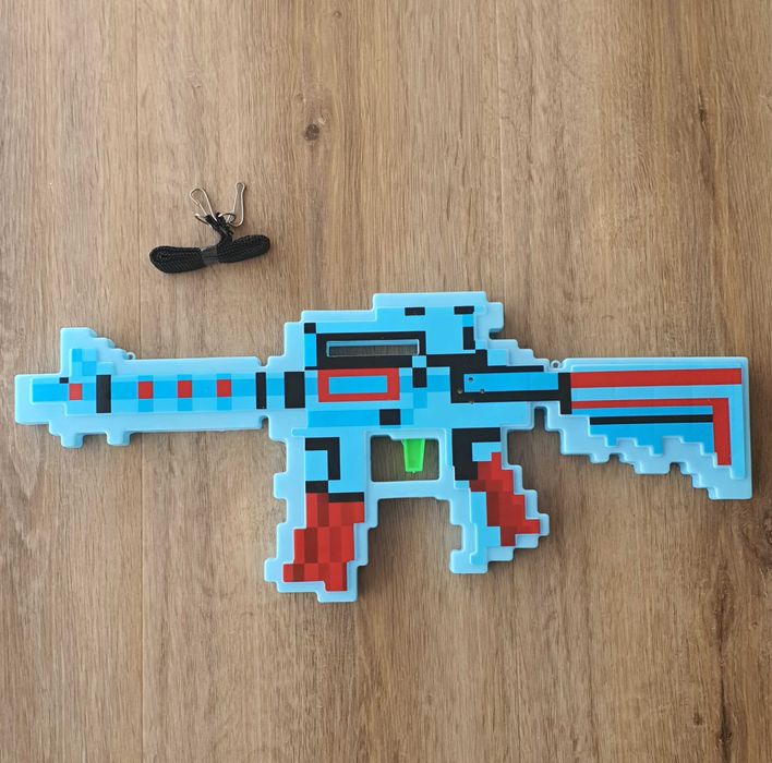 Pistolet Karabin diamentowy zabawka jak Minecraft led dźwięk
