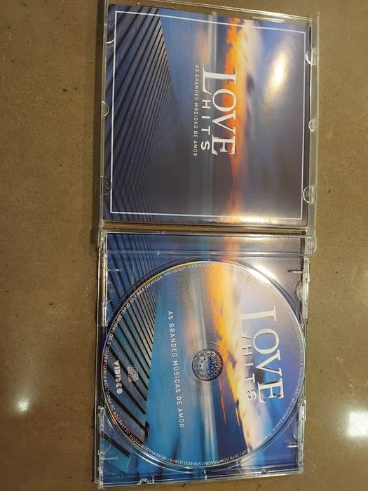 Cd  Love Hits  Novo