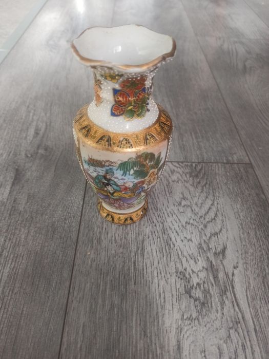 Ваза маленька китайський мотив