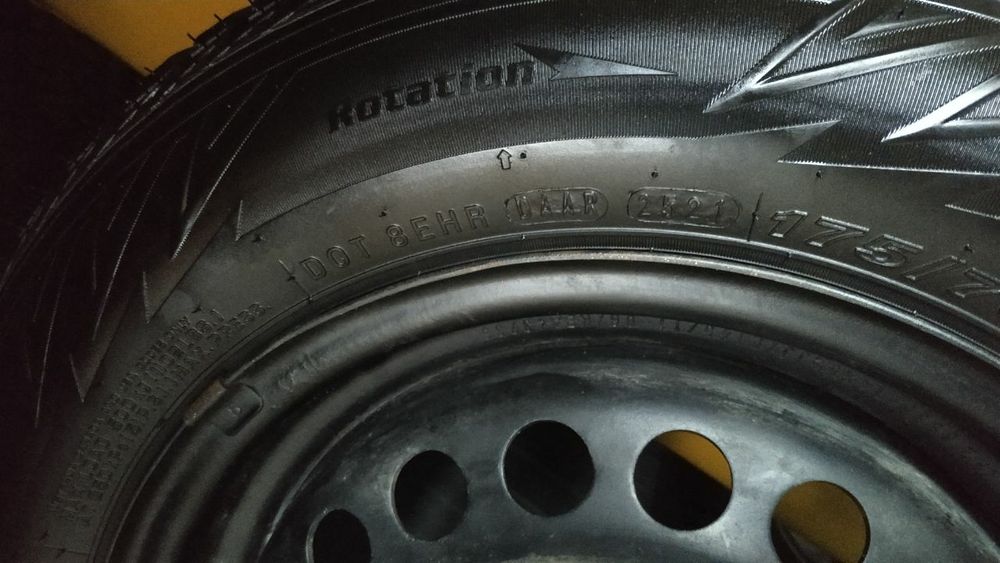 Зимові шини Nexen WinSpike 175/70 R14 (Корея)