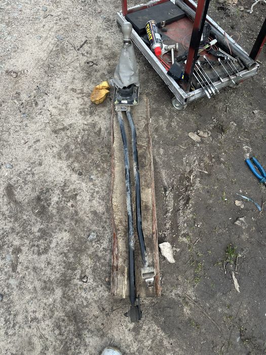 Кулиса рычаг кпп мазда премаси