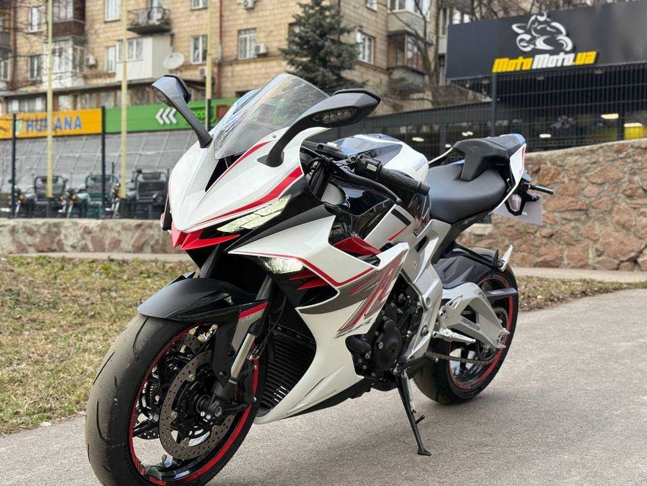 мотоцикл ZONTES 703-RR