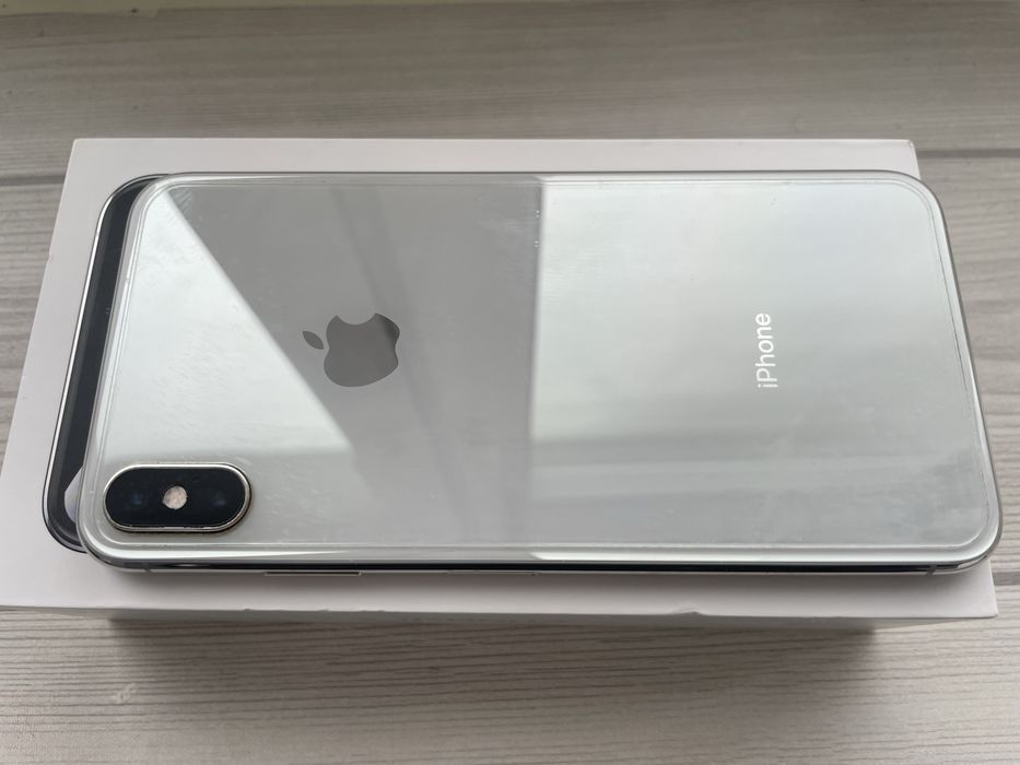 Продам Iphone XS Max 256