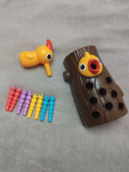 Детская игрушка монтессори магнитная игра с червячками Накорми птенца