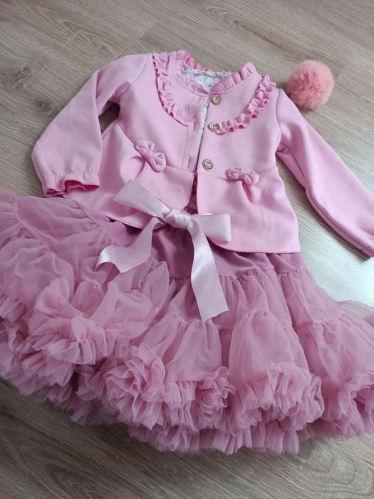 Marynarka sweter bluzka rozm 92 róż pudrowy róż falbanki, guziki !!