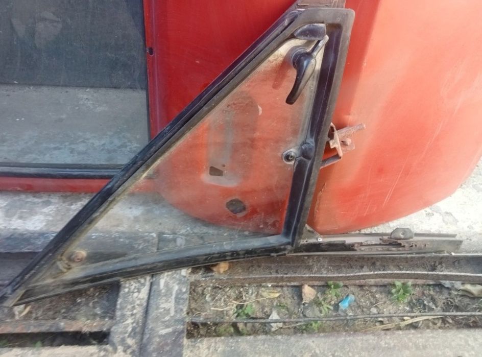 Деталі на Форд фіеста мк2