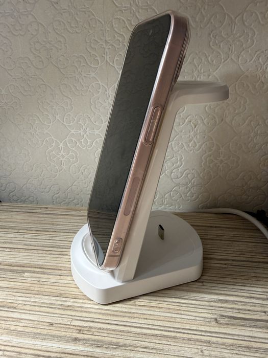 Безпроводное зарядное устройство, для телефона, часов,наушиков