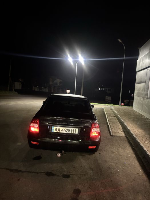 Продам авто Приора 2008