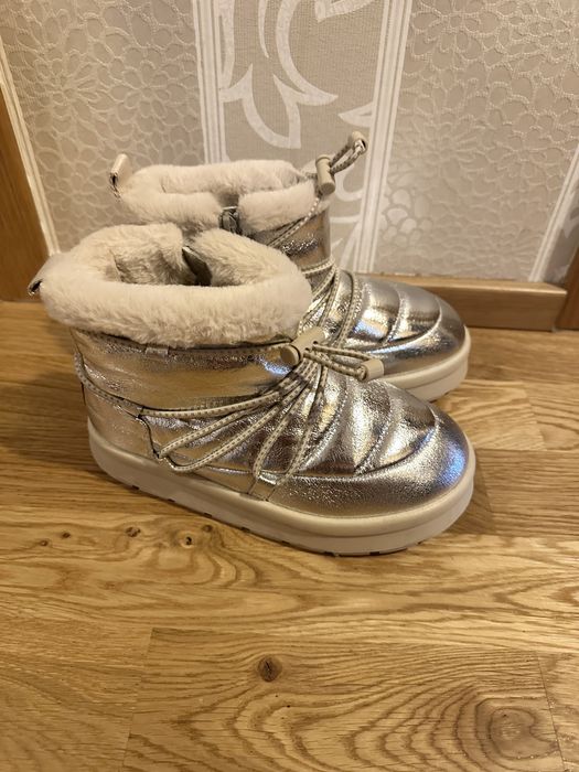 ZARA дитяче взуття з хутром