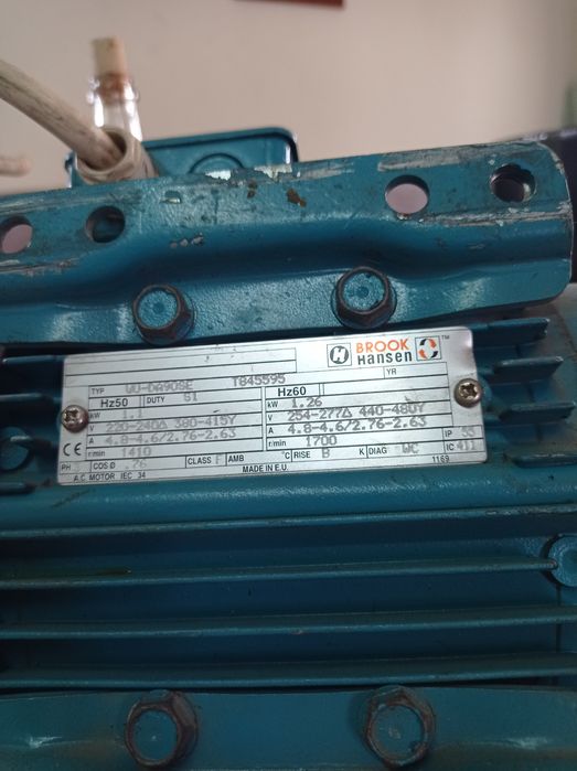 Motor  trifásico 1.26kw