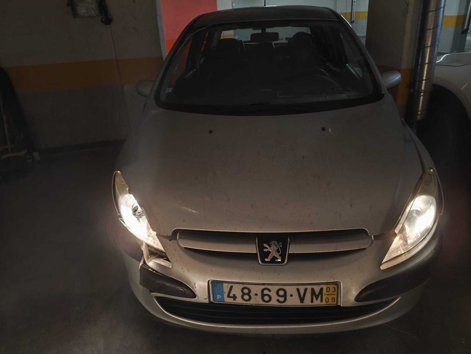 Peugeot 307 2.0 HDi 2003 Sinistrado