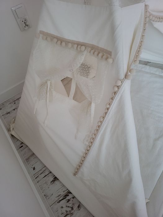 Namiot tipi + 2 poduszki