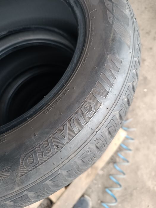 215/60 R16 Nexen