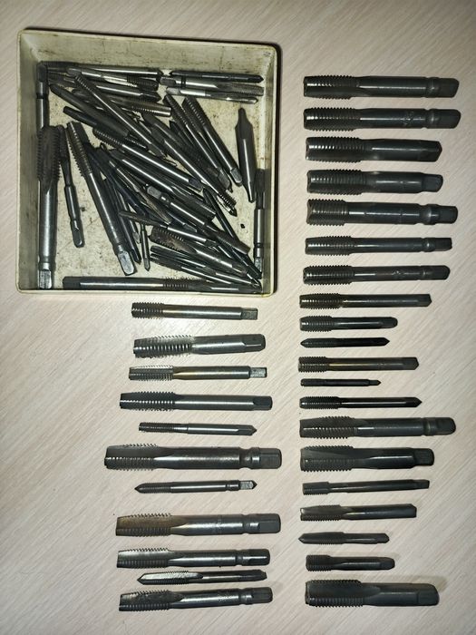 Набір мітчиків для нарізання різьби ~60 шт (СРСР / різні розміри)